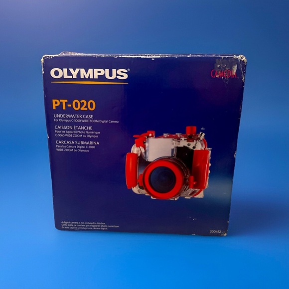Olympus Red Underwater Photography Housing - Picture 1 of 6